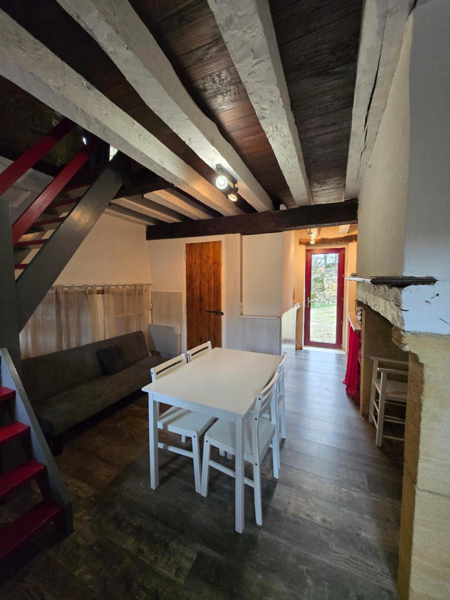 Les Combes Lascaux Ferienhaus